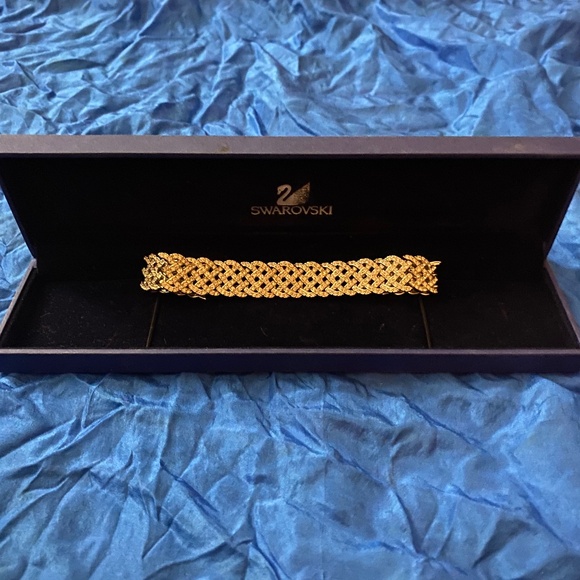 VTG Swarovski Bracelet signed Criss Crossed Weave ~ rhodium plated - Picture 7 of 12